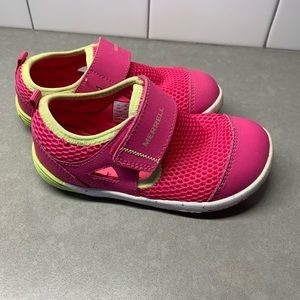 Merrell size 10 kids pink water shoes